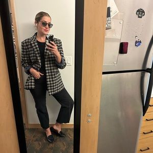 Hidden Cropped Wide Legged Jeans